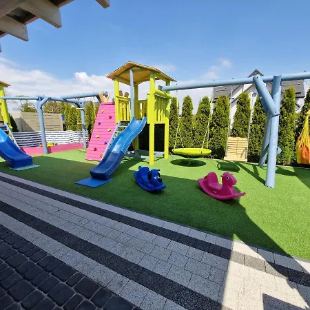 Domki-apartamenty Polanki 2 - Sauna, Jacuzzi, Podgrzewany Basen