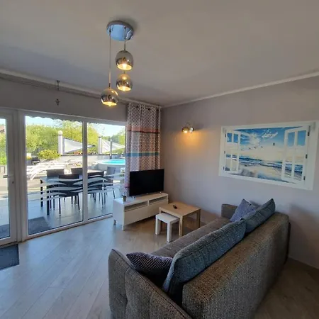 Polanki 2 - Sauna, Jacuzzi, Podgrzewany Basen Apartman