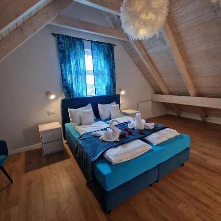 Polanki 2 - Sauna, Jacuzzi, Podgrzewany Basen Apartment Leba