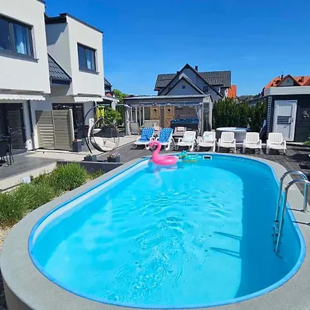 Polanki 2 - Sauna, Jacuzzi, Podgrzewany Basen Apartman